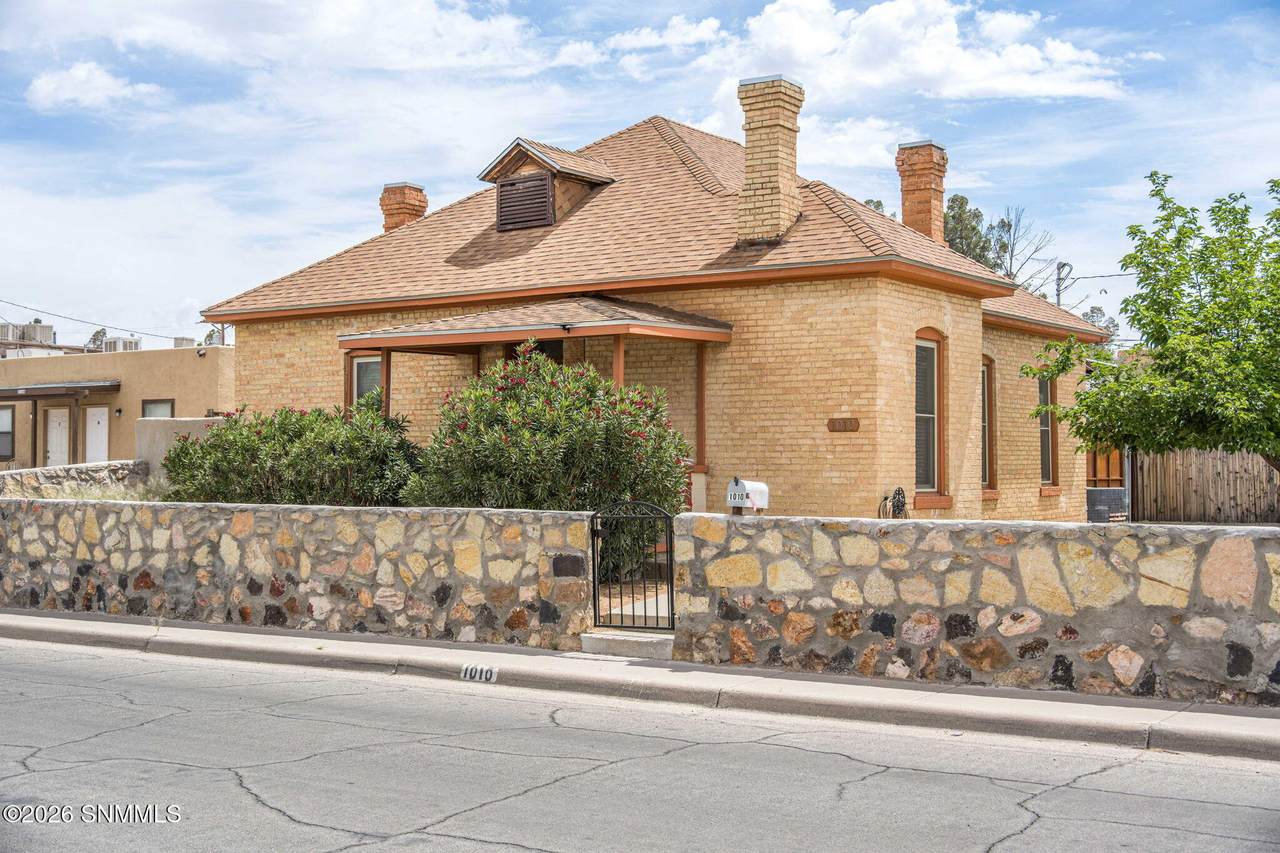 https://bt-photos.global.ssl.fastly.net/lascruces/1280_boomver_1_2601215-2.jpg