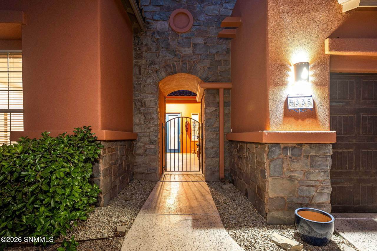4335 Isleta Court - Photo 1