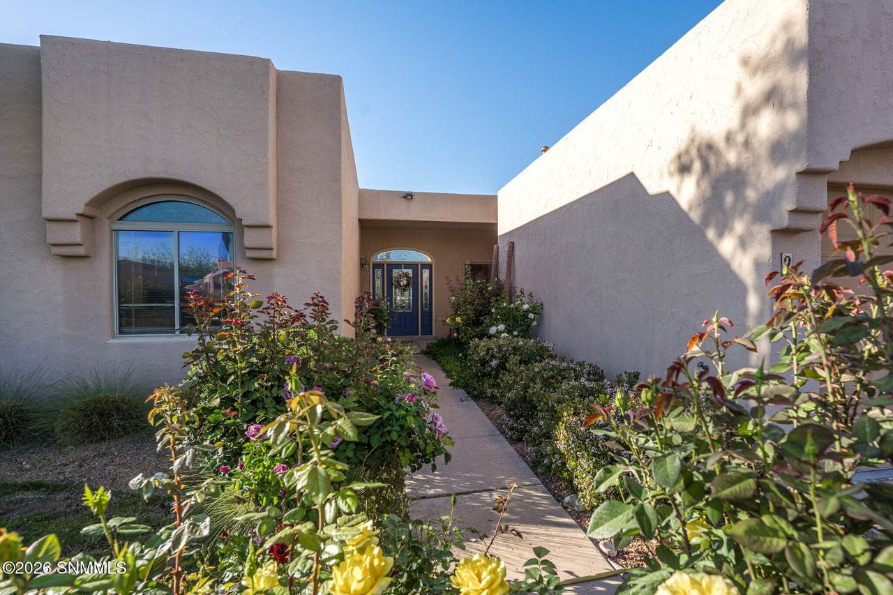 https://bt-photos.global.ssl.fastly.net/lascruces/1280_boomver_1_2601244-2.jpg