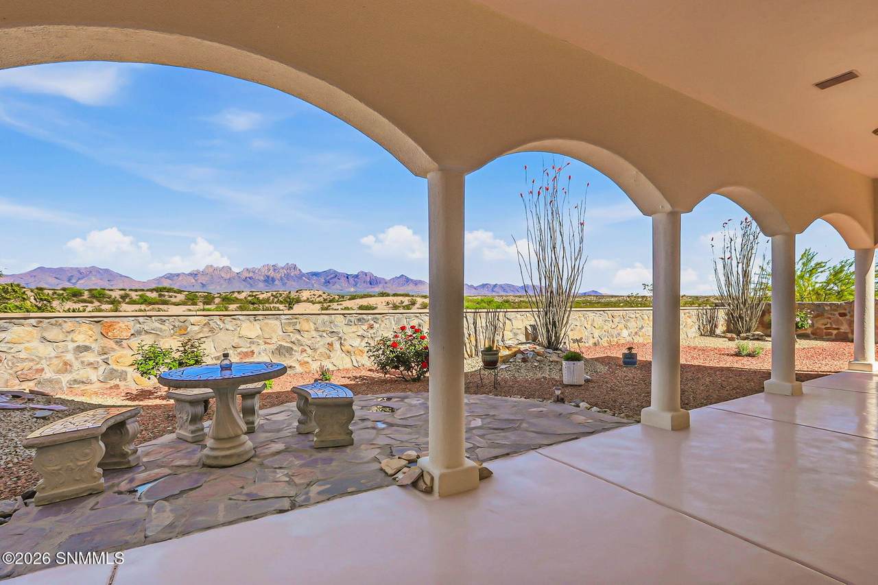 https://bt-photos.global.ssl.fastly.net/lascruces/1280_boomver_1_2601248-2.jpg