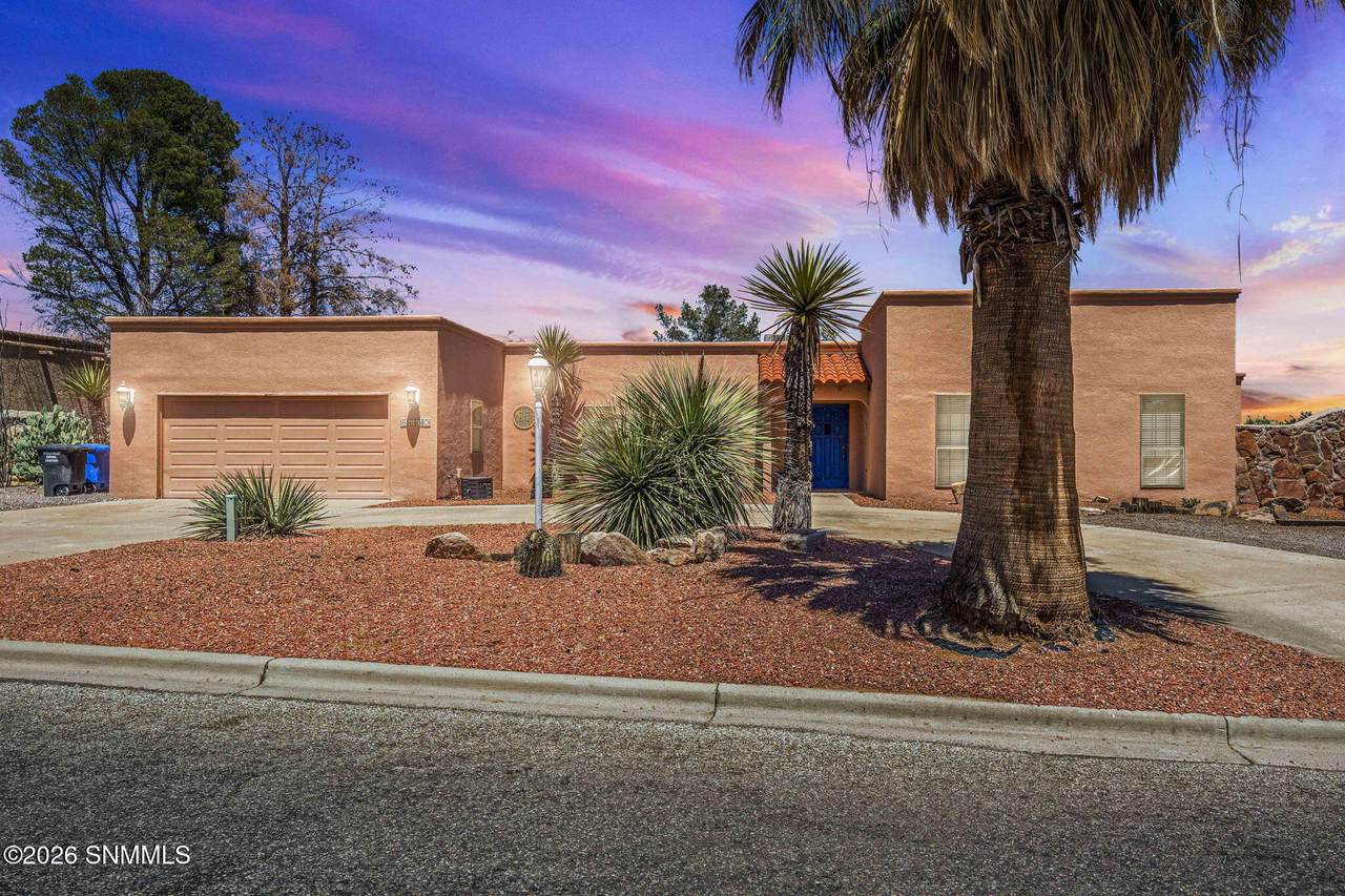 6600 Vista De Oro - Photo 1