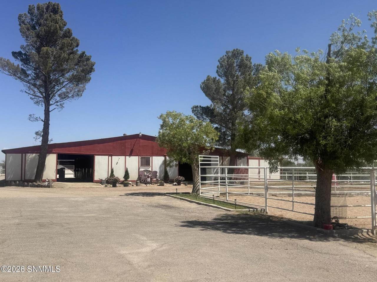 https://bt-photos.global.ssl.fastly.net/lascruces/1280_boomver_1_2601340-2.jpg