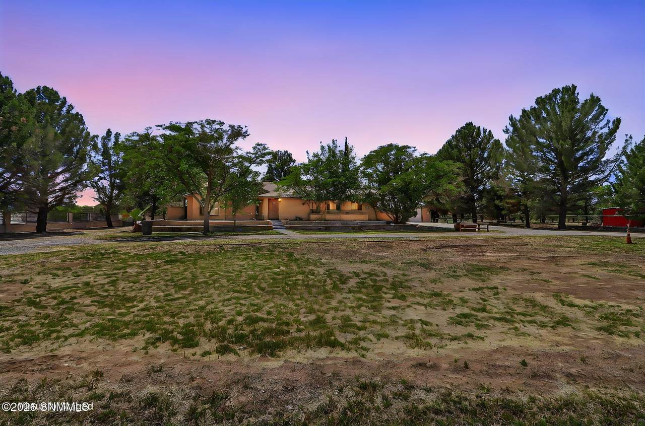 https://bt-photos.global.ssl.fastly.net/lascruces/1280_boomver_1_2601370-2.jpg
