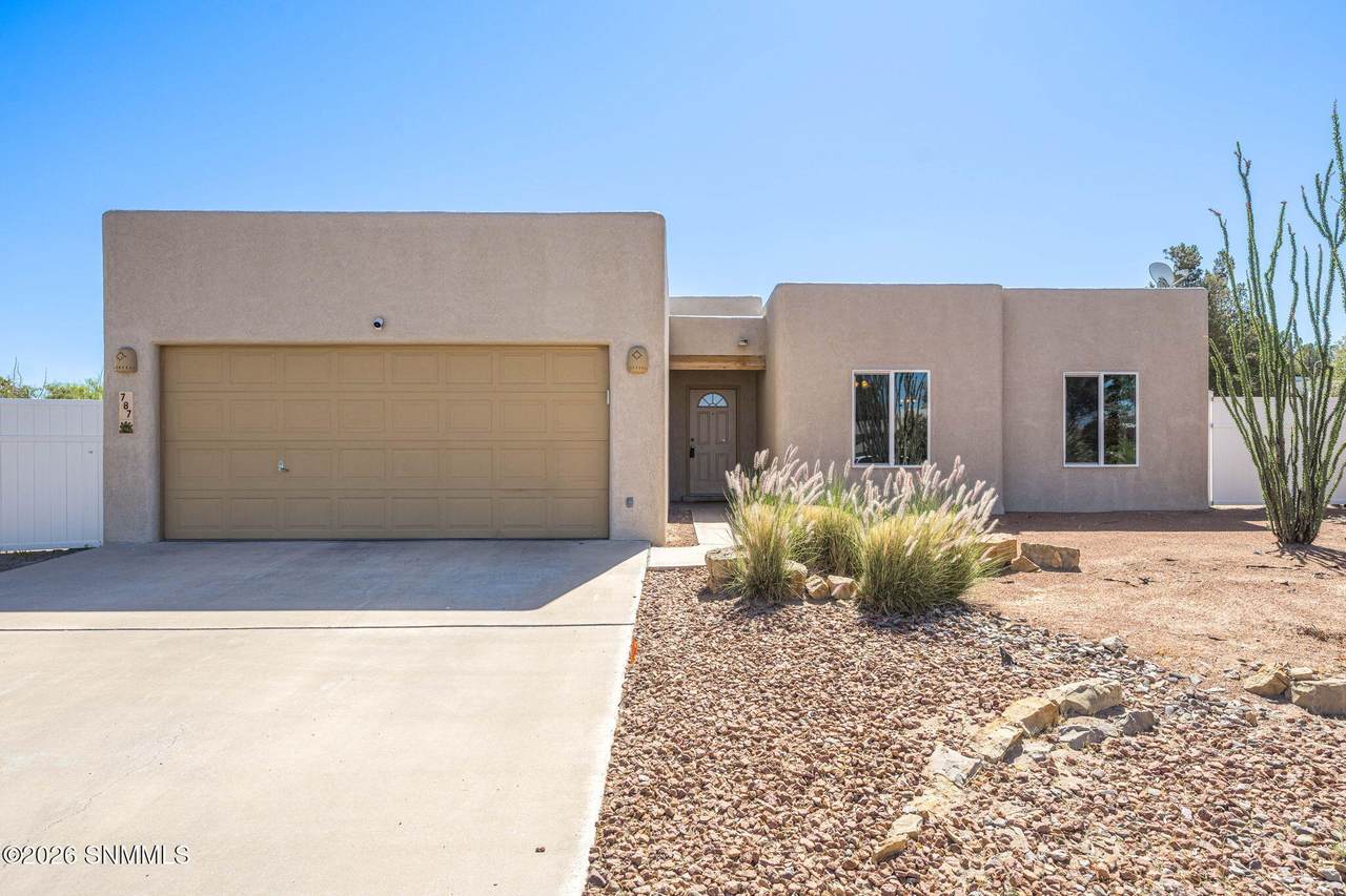 https://bt-photos.global.ssl.fastly.net/lascruces/1280_boomver_1_2601387-2.jpg