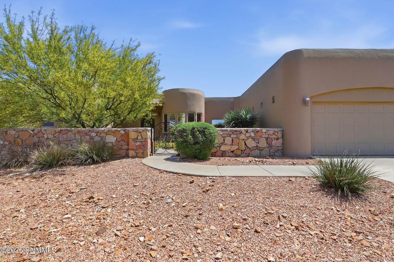 https://bt-photos.global.ssl.fastly.net/lascruces/1280_boomver_1_2601390-2.jpg