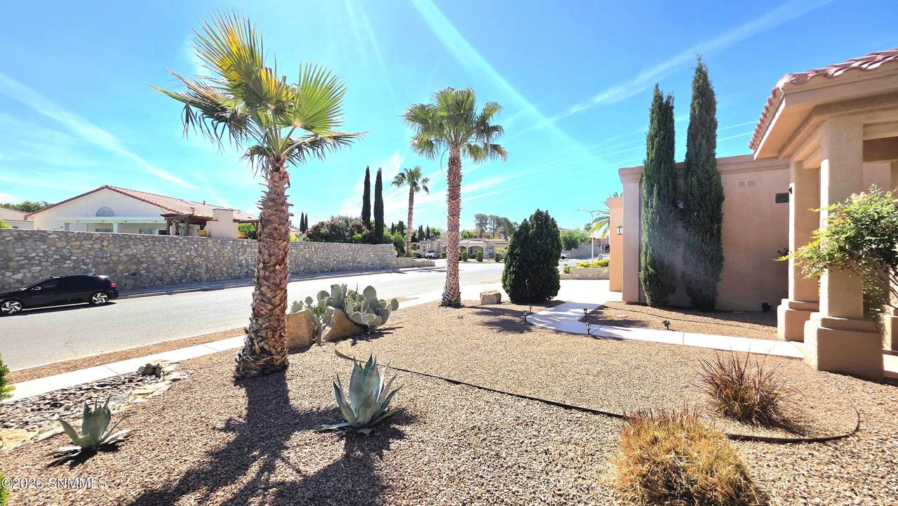 https://bt-photos.global.ssl.fastly.net/lascruces/1280_boomver_1_2601402-2.jpg