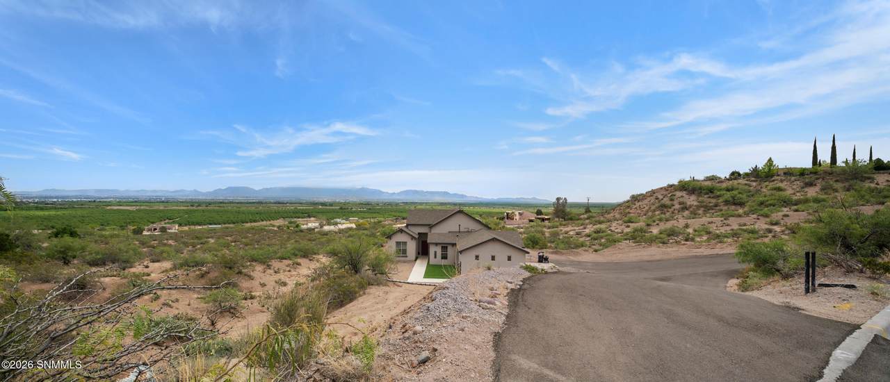 https://bt-photos.global.ssl.fastly.net/lascruces/1280_boomver_1_2601441-2.jpg