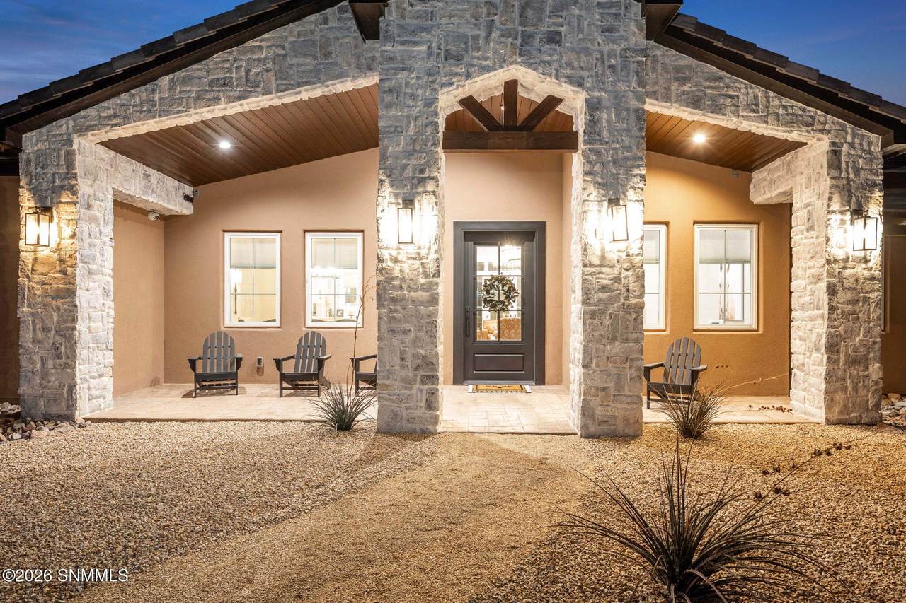46 Springfield Drive - Photo 1