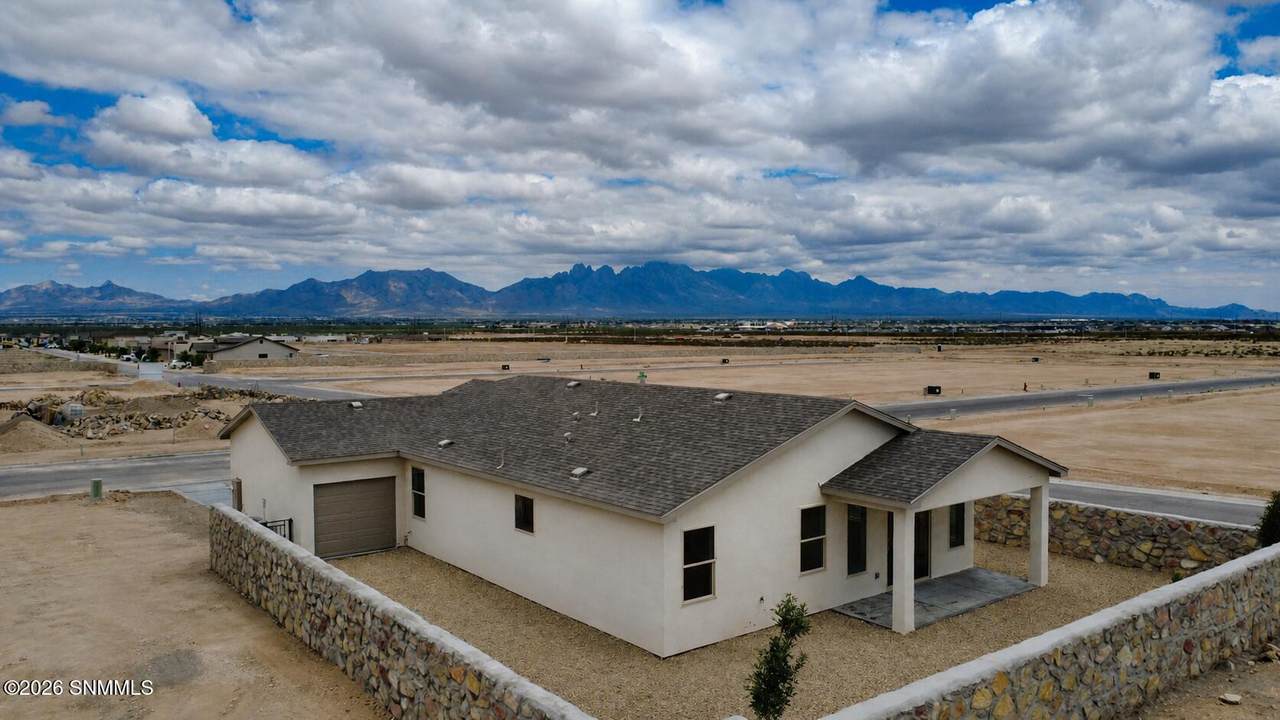 https://bt-photos.global.ssl.fastly.net/lascruces/1280_boomver_1_2601457-2.jpg