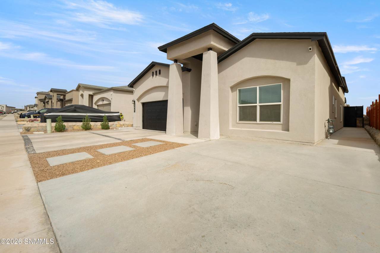 https://bt-photos.global.ssl.fastly.net/lascruces/1280_boomver_1_2601478-2.jpg