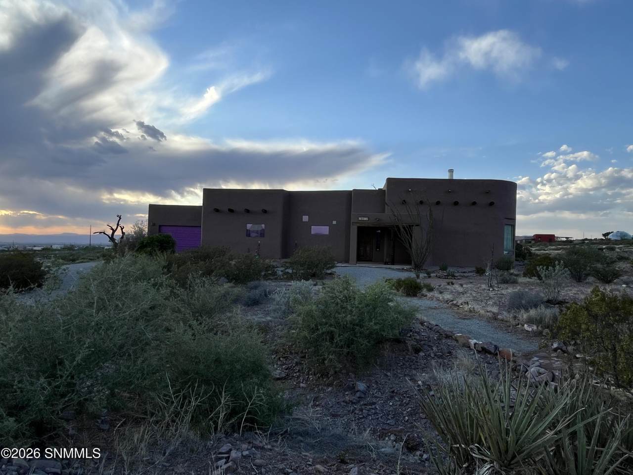 https://bt-photos.global.ssl.fastly.net/lascruces/1280_boomver_1_2601540-2.jpg