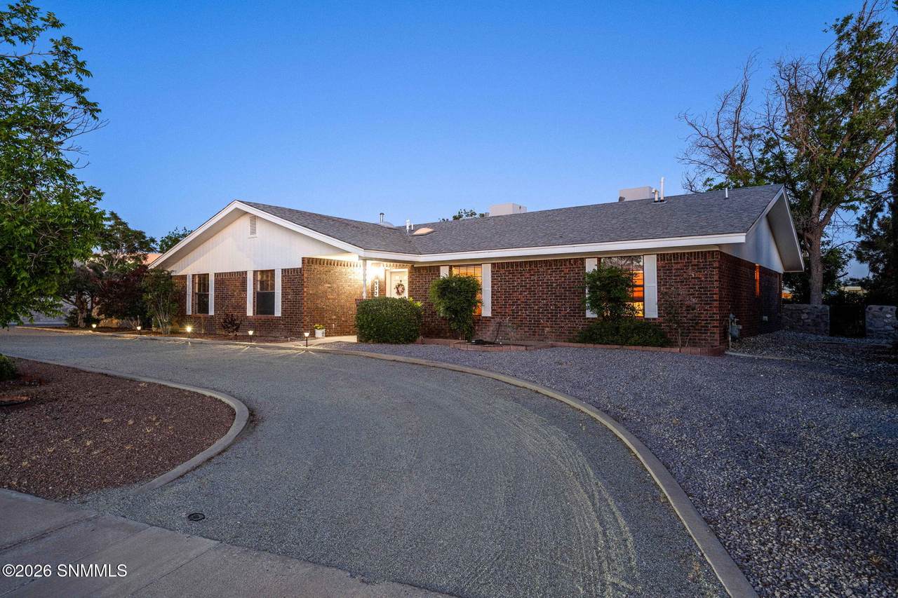 932 Lantana Avenue - Photo 1