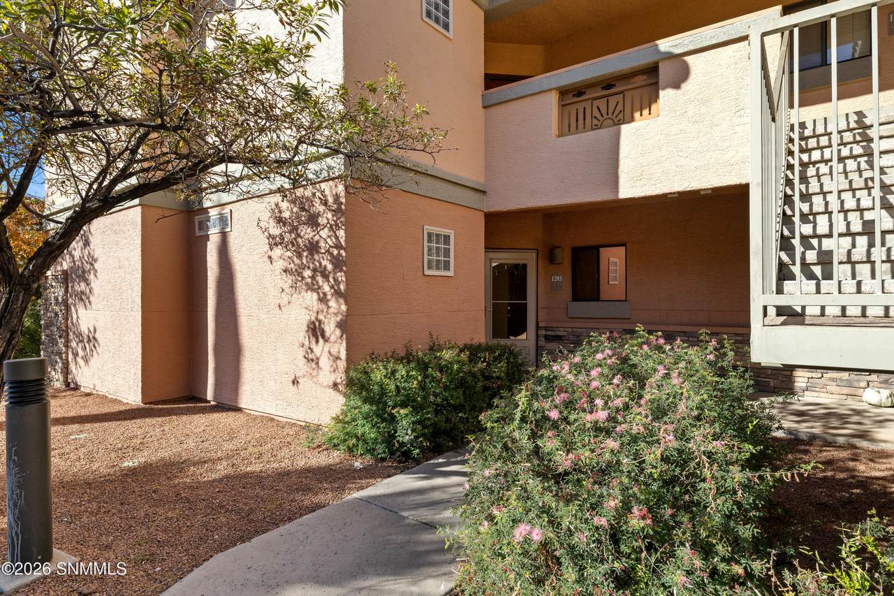 https://bt-photos.global.ssl.fastly.net/lascruces/1280_boomver_1_2601573-2.jpg