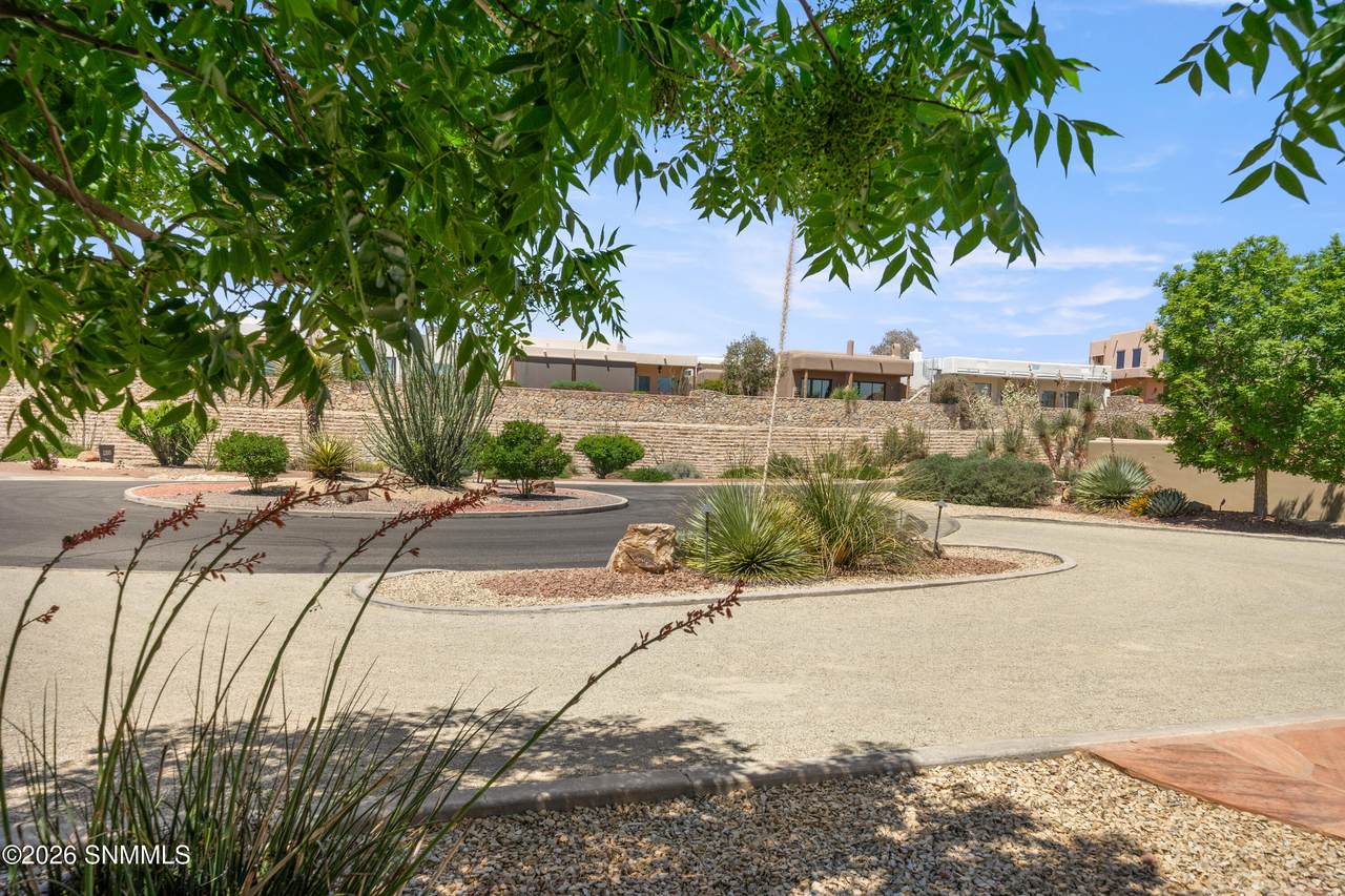 https://bt-photos.global.ssl.fastly.net/lascruces/1280_boomver_1_2601585-2.jpg