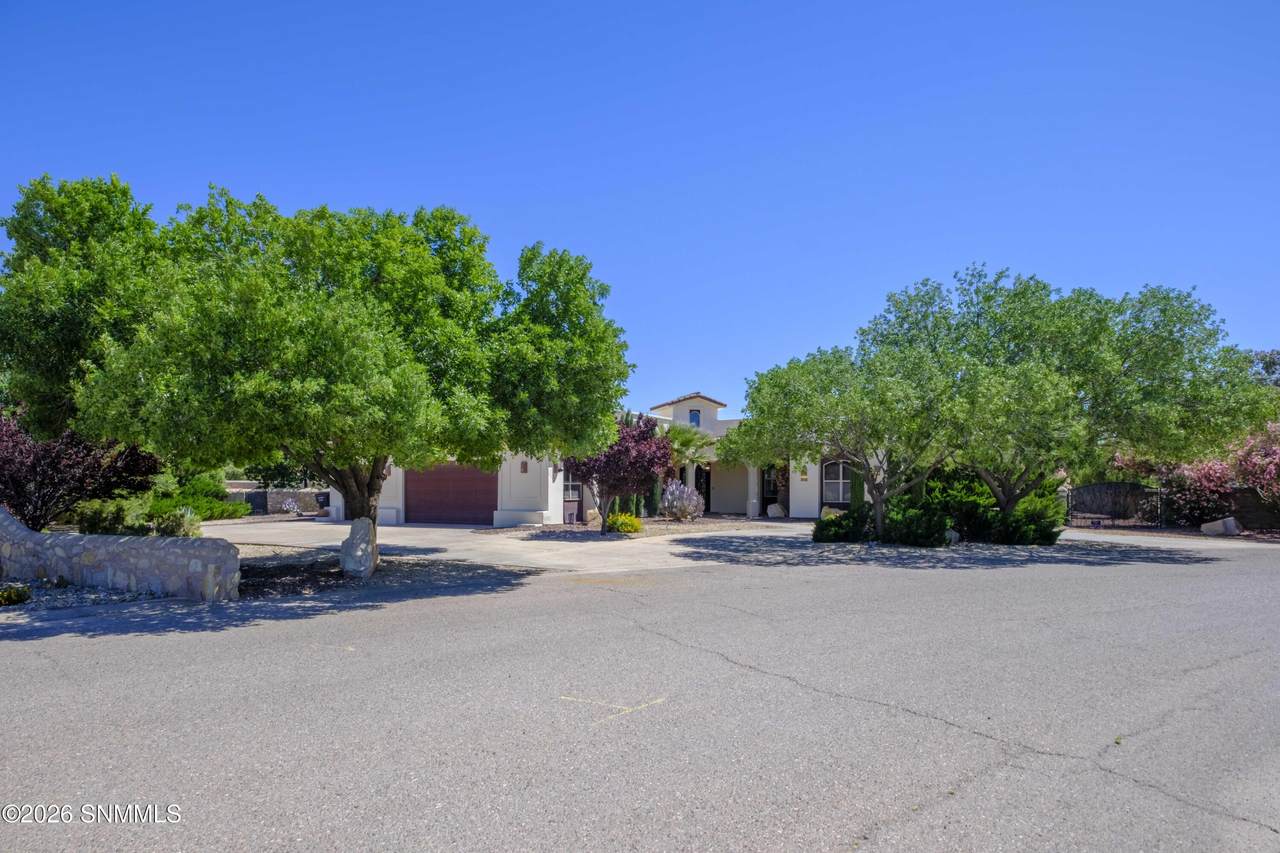 2608 Calle Porton - Photo 1