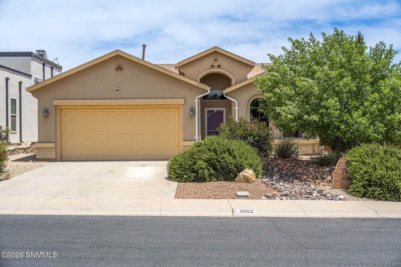 https://bt-photos.global.ssl.fastly.net/lascruces/1280_boomver_1_2601659-2.jpg