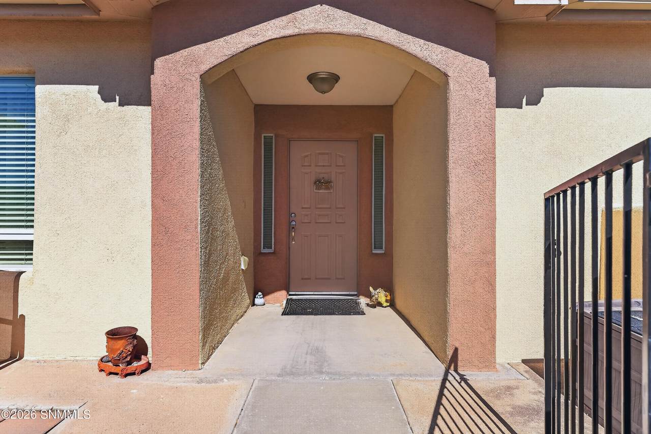 https://bt-photos.global.ssl.fastly.net/lascruces/1280_boomver_1_2601707-2.jpg
