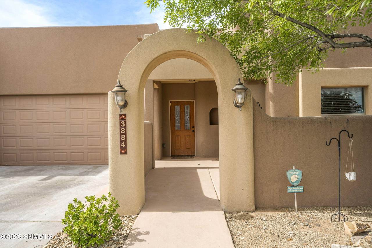 https://bt-photos.global.ssl.fastly.net/lascruces/1280_boomver_1_2601738-2.jpg