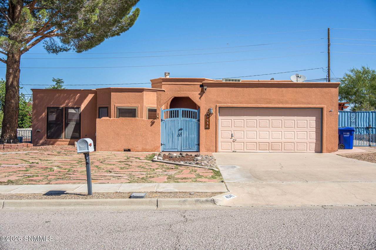 4046 Lilac Drive - Photo 1