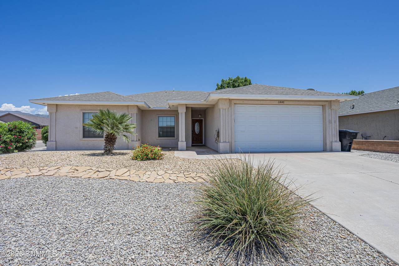 1441 Tierra Royas - Photo 1