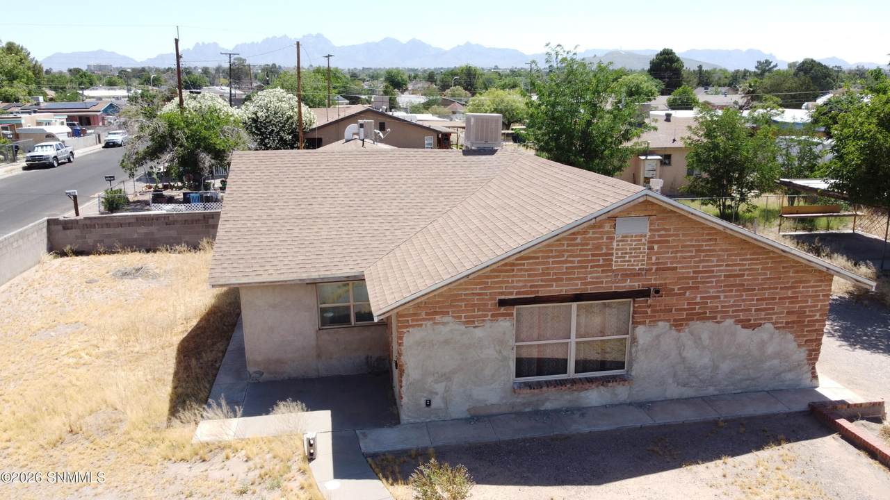 https://bt-photos.global.ssl.fastly.net/lascruces/1280_boomver_1_2601754-2.jpg