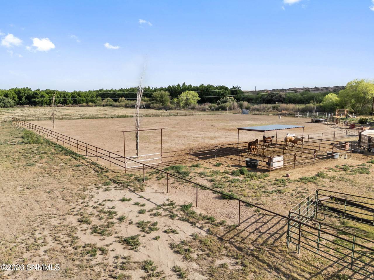 https://bt-photos.global.ssl.fastly.net/lascruces/1280_boomver_1_2601765-2.jpg