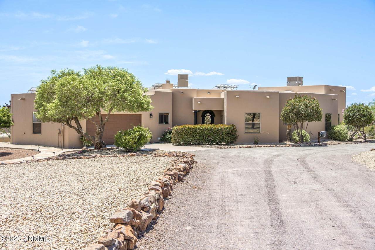https://bt-photos.global.ssl.fastly.net/lascruces/1280_boomver_1_2601792-2.jpg