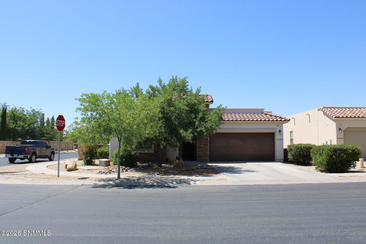 https://bt-photos.global.ssl.fastly.net/lascruces/1280_boomver_1_2601805-2.jpg