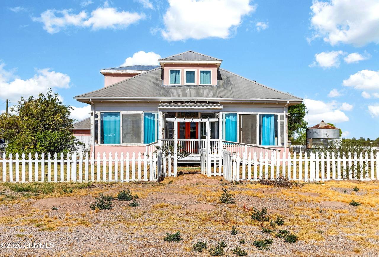 1401 Higuera Avenue - Photo 1