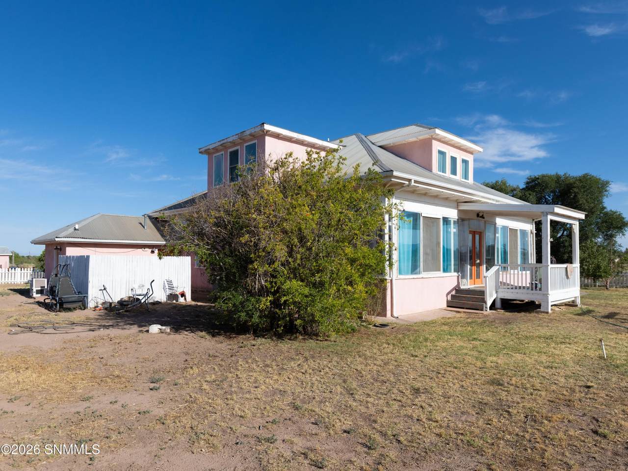 https://bt-photos.global.ssl.fastly.net/lascruces/1280_boomver_1_2601807-2.jpg