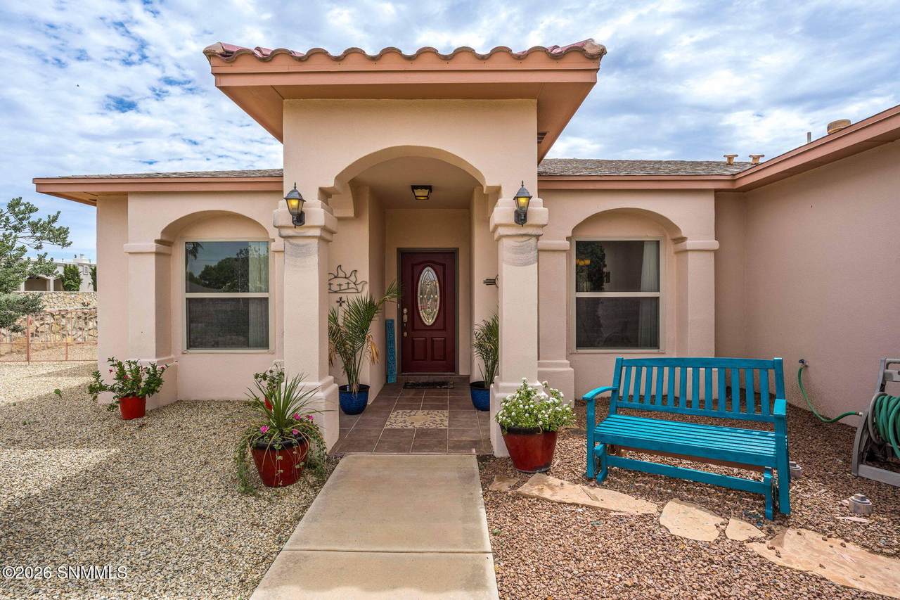 https://bt-photos.global.ssl.fastly.net/lascruces/1280_boomver_1_2601827-2.jpg