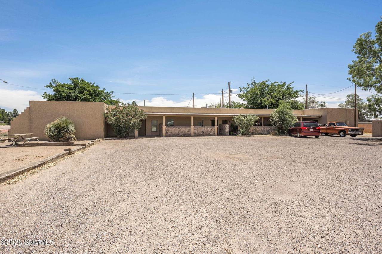 https://bt-photos.global.ssl.fastly.net/lascruces/1280_boomver_1_2601841-2.jpg