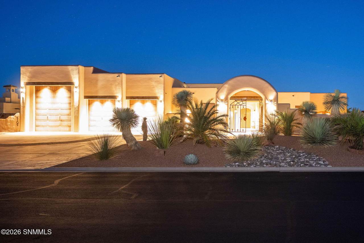 https://bt-photos.global.ssl.fastly.net/lascruces/1280_boomver_1_2601903-2.jpg