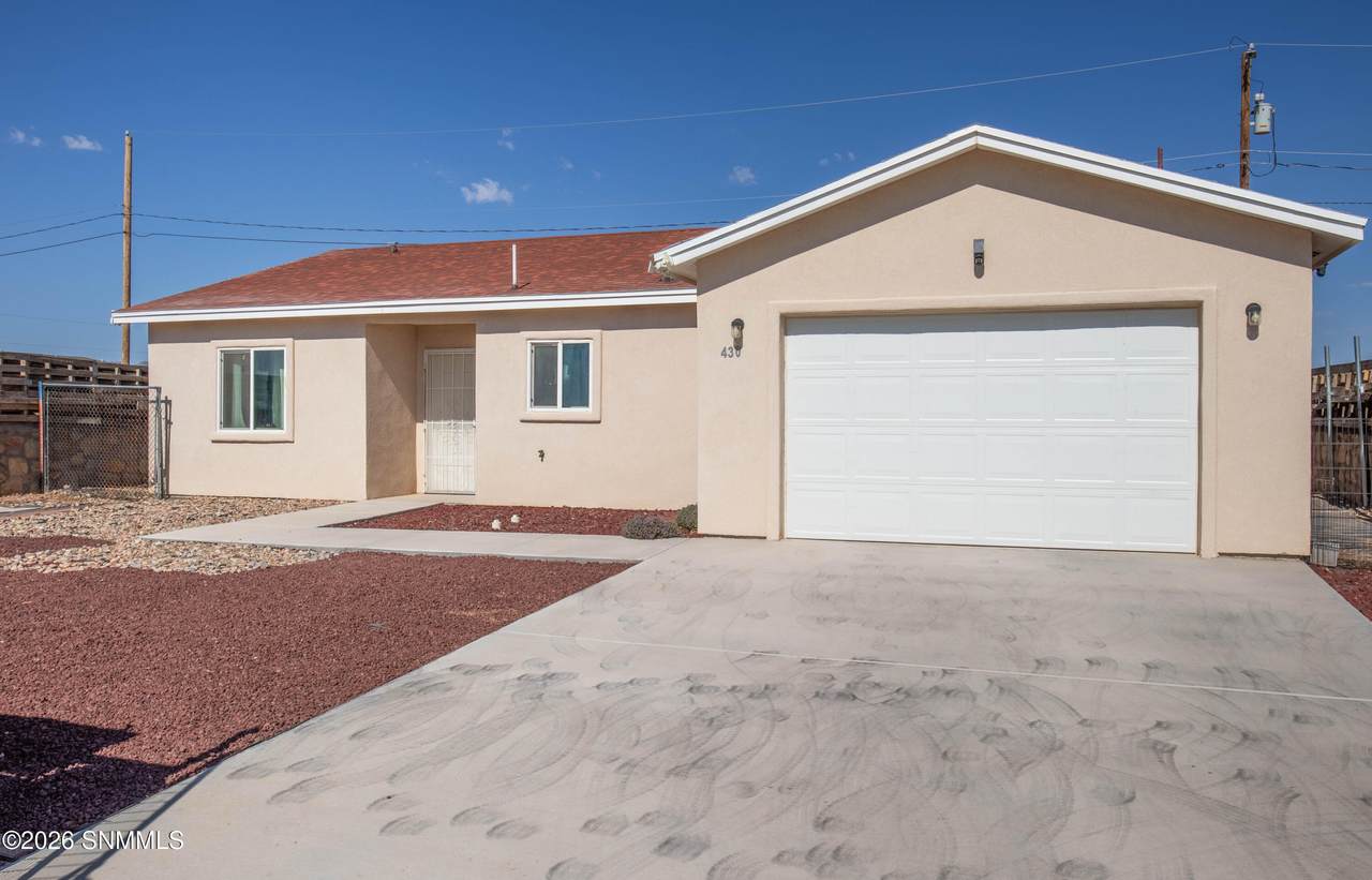 430 Anchor Court - Photo 1