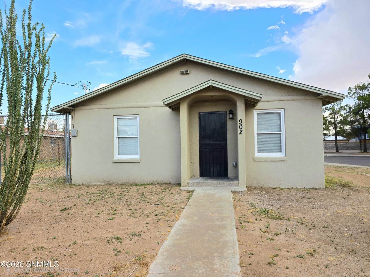 https://bt-photos.global.ssl.fastly.net/lascruces/1280_boomver_1_2601954-2.jpg