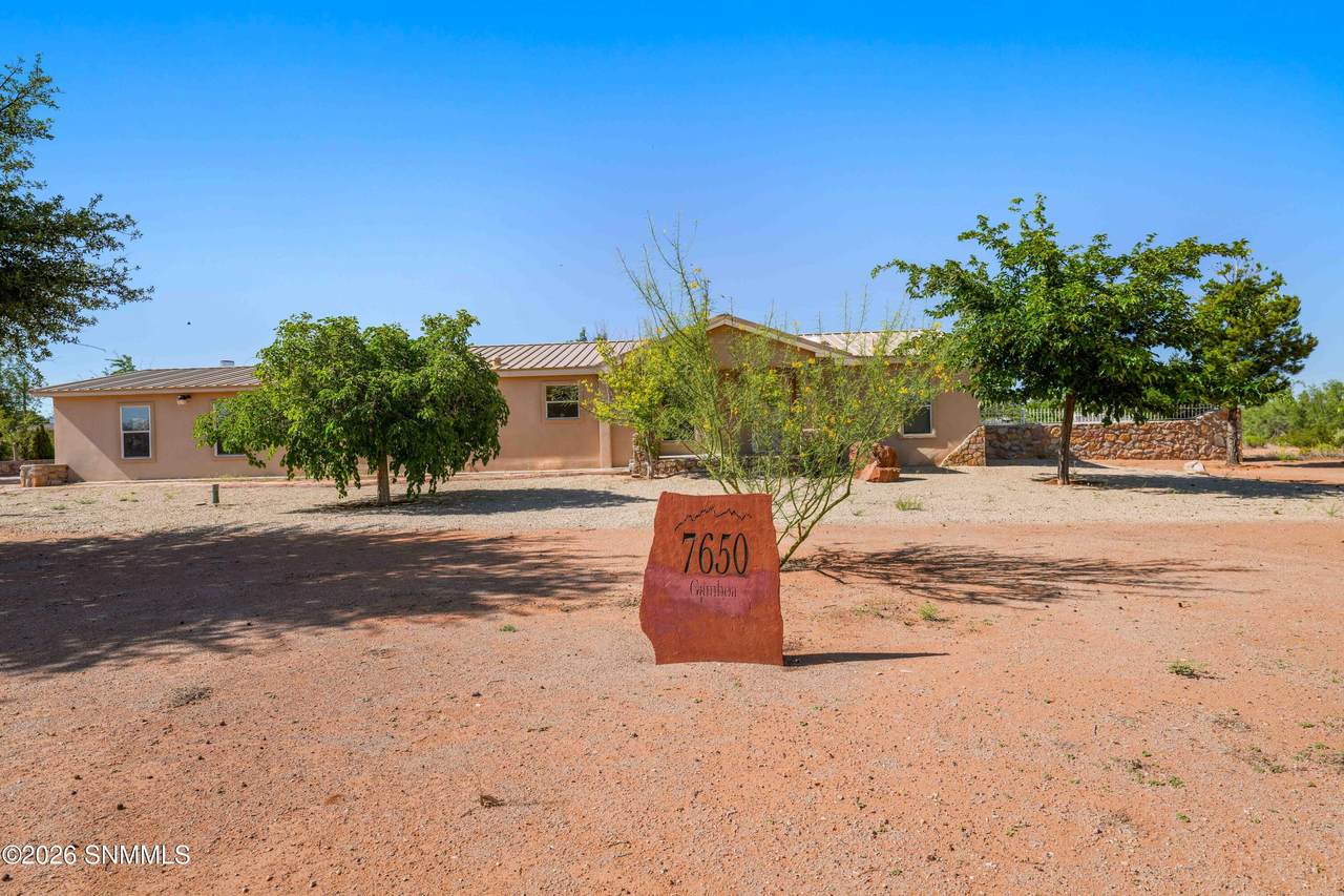 https://bt-photos.global.ssl.fastly.net/lascruces/1280_boomver_1_2601959-2.jpg