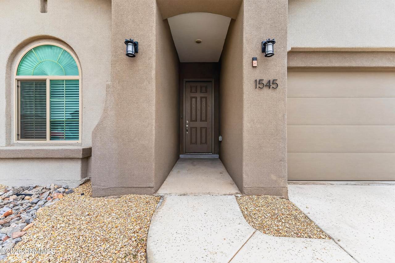 https://bt-photos.global.ssl.fastly.net/lascruces/1280_boomver_1_2601960-2.jpg