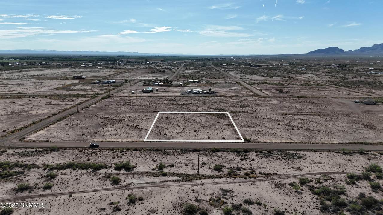 TBD Lomita Rd Se - Photo 1