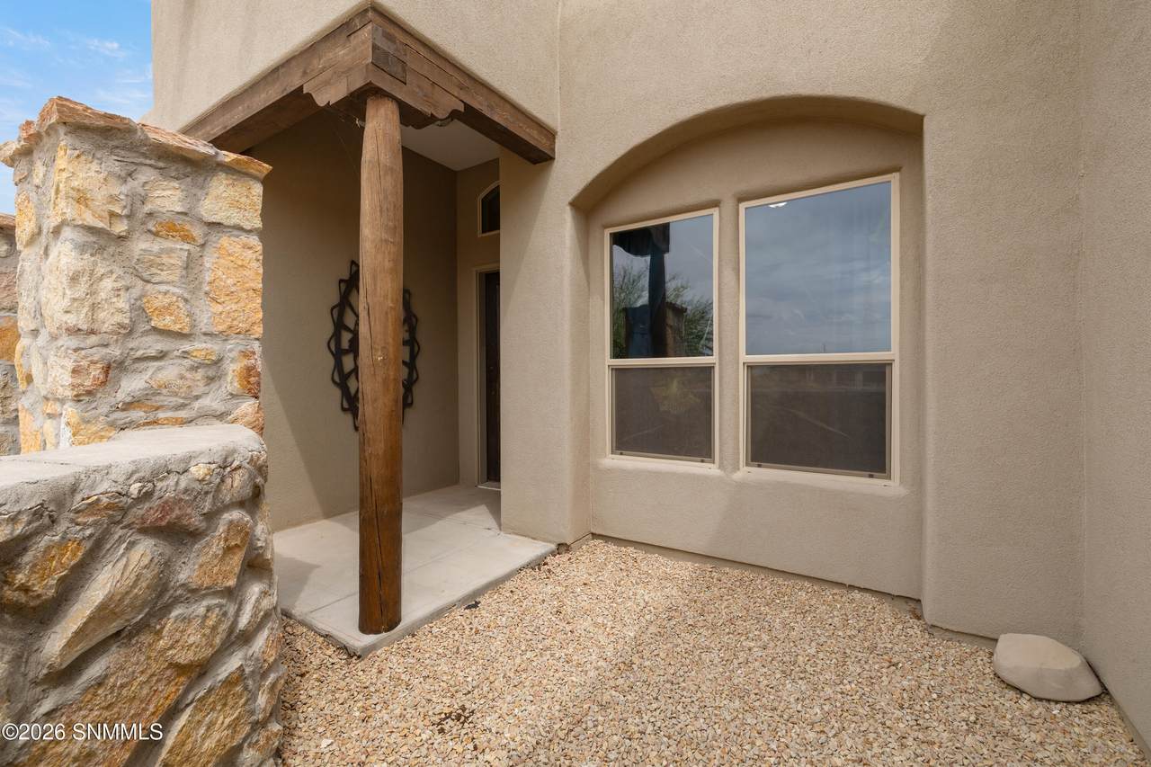 https://bt-photos.global.ssl.fastly.net/lascruces/1280_boomver_1_2602017-2.jpg