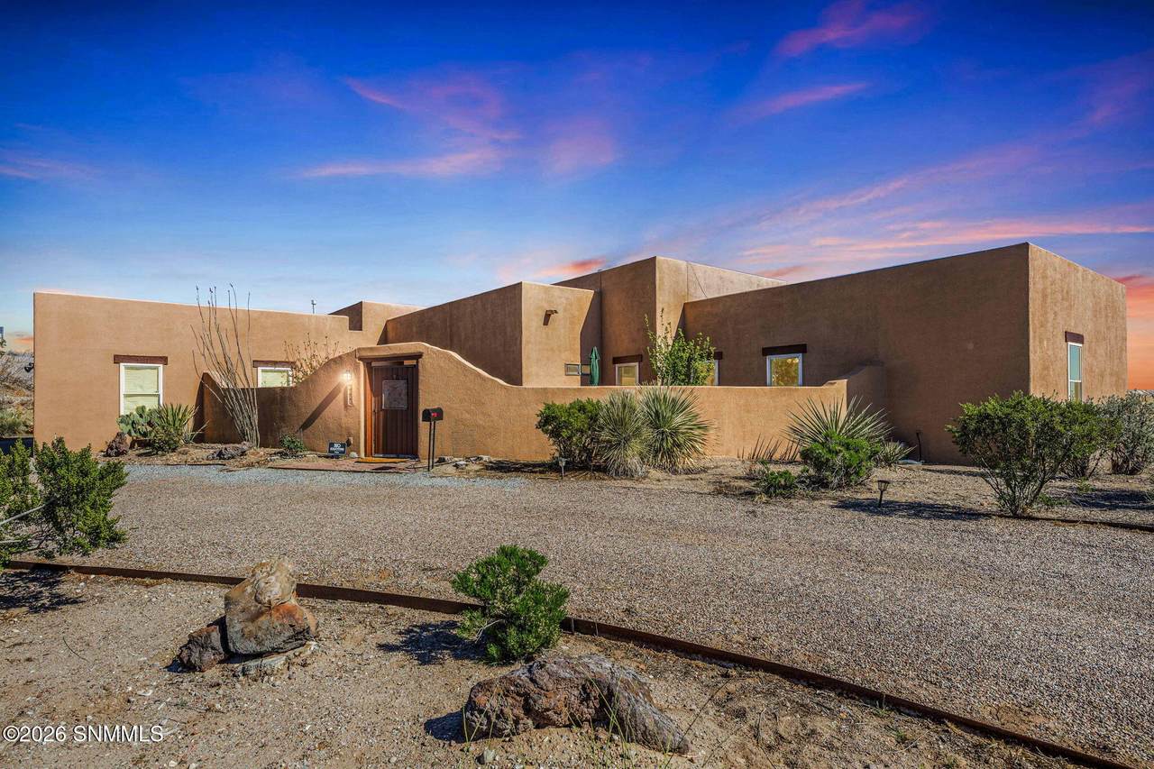 3250 Majestic Ridge - Photo 1