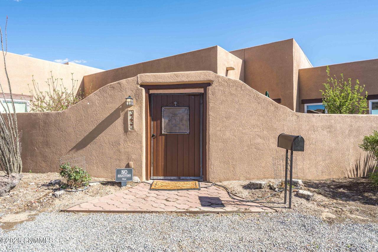 https://bt-photos.global.ssl.fastly.net/lascruces/1280_boomver_1_2602041-2.jpg