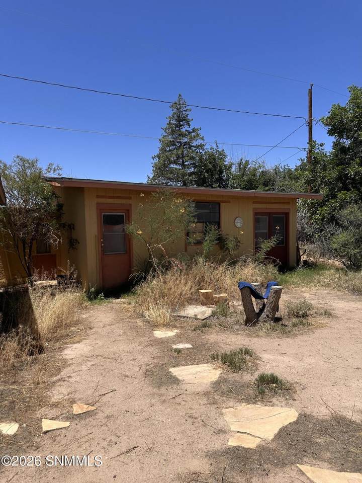 https://bt-photos.global.ssl.fastly.net/lascruces/1280_boomver_1_2602077-2.jpg