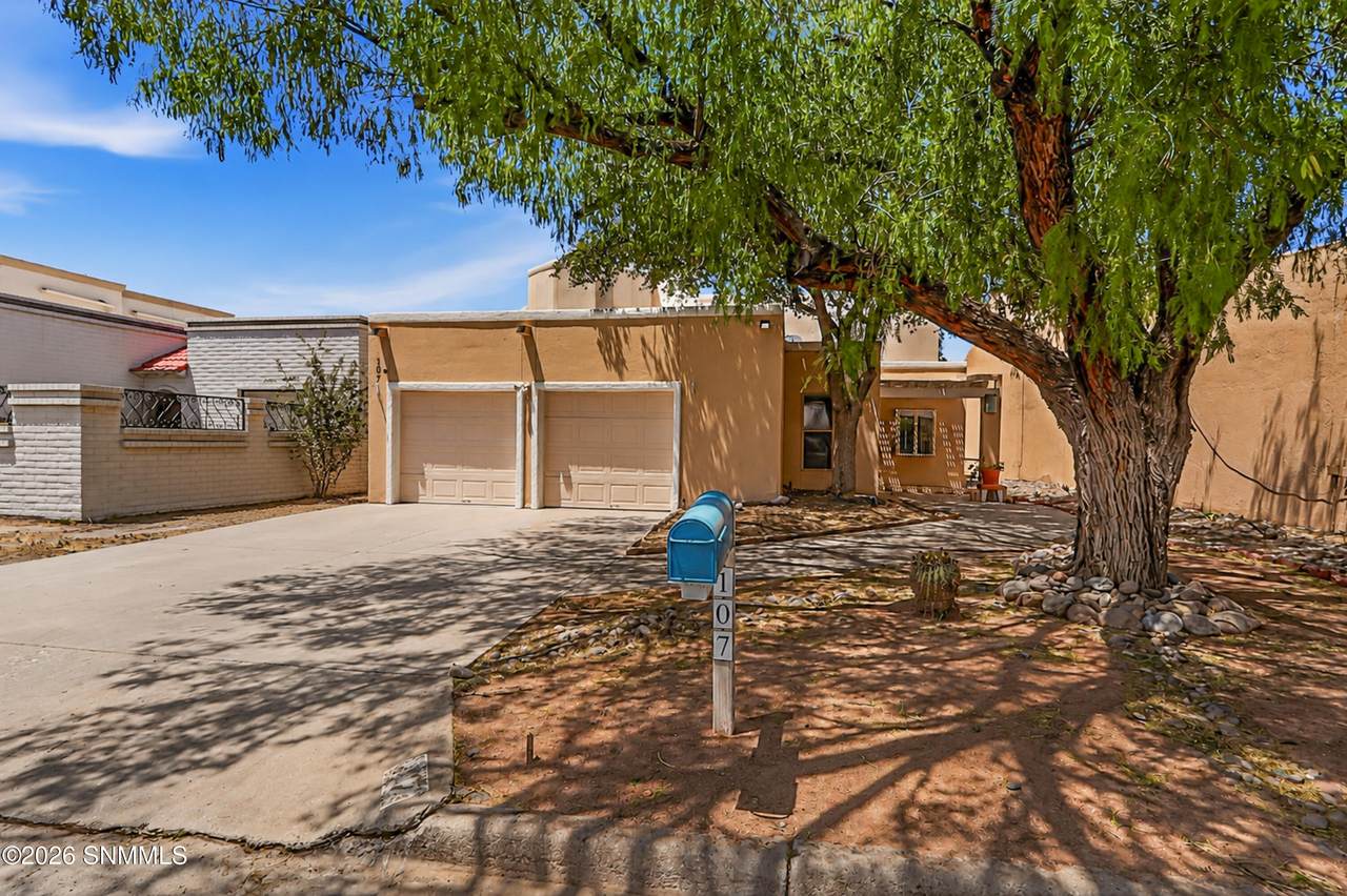 107 Sundance Court - Photo 1