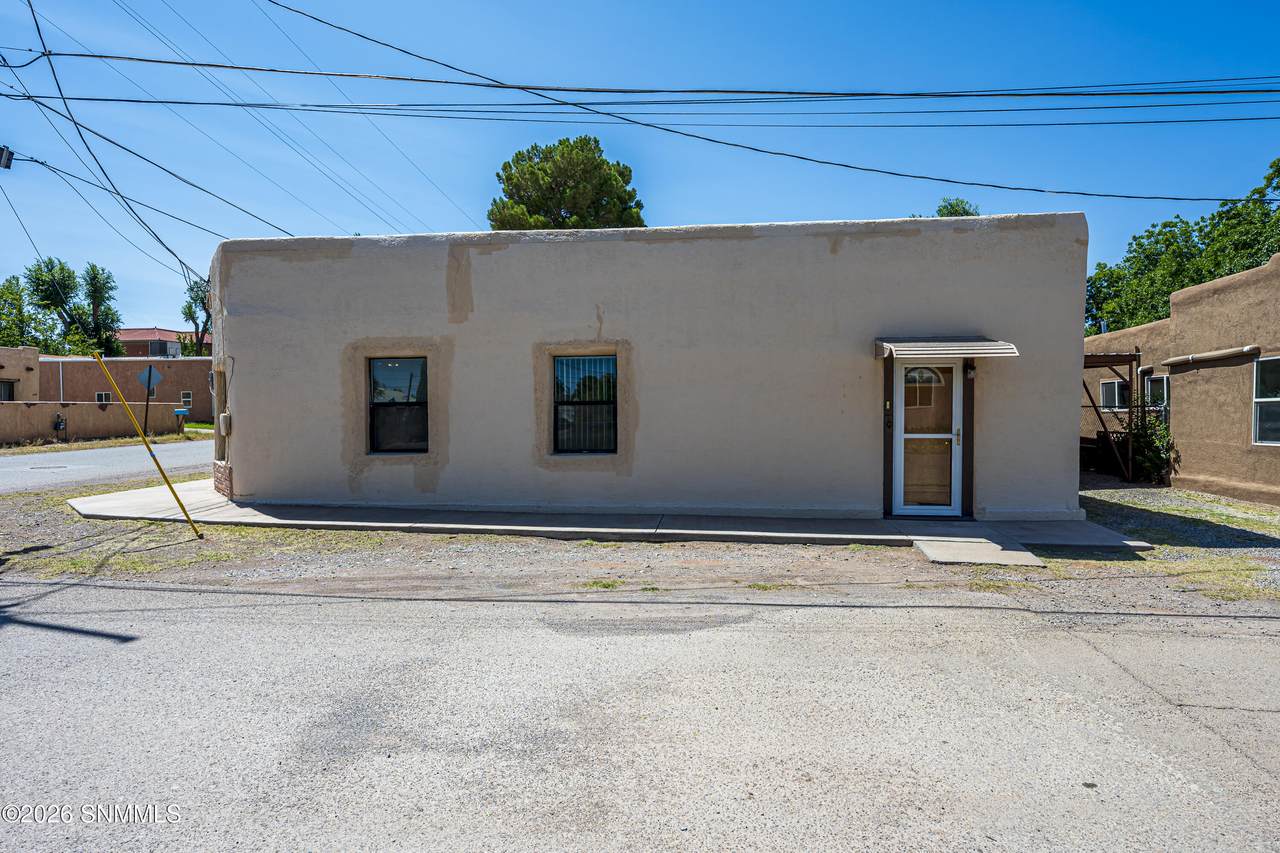 https://bt-photos.global.ssl.fastly.net/lascruces/1280_boomver_1_2602109-2.jpg