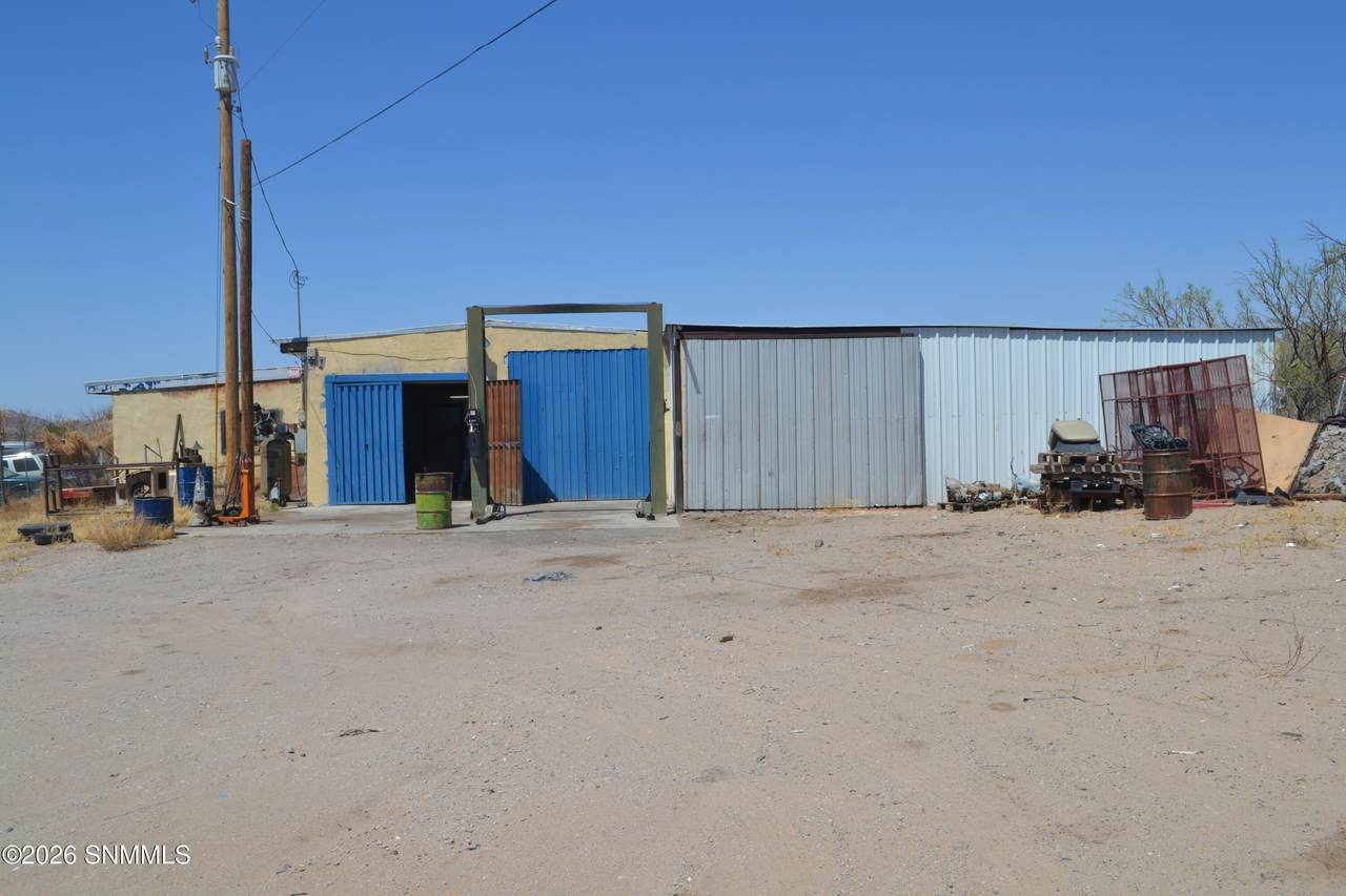 https://bt-photos.global.ssl.fastly.net/lascruces/1280_boomver_1_2602116-2.jpg