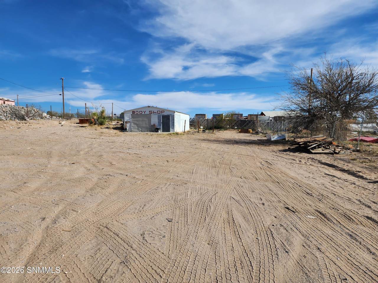 https://bt-photos.global.ssl.fastly.net/lascruces/1280_boomver_1_2602116-2.jpg