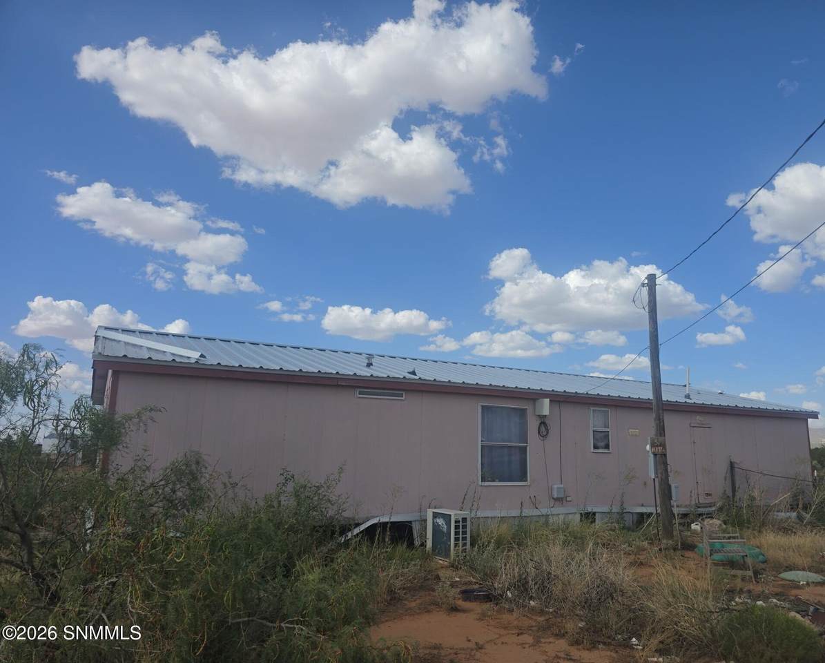 https://bt-photos.global.ssl.fastly.net/lascruces/1280_boomver_1_2602153-2.jpg