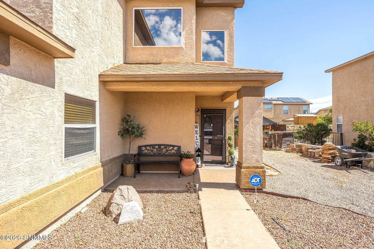 https://bt-photos.global.ssl.fastly.net/lascruces/1280_boomver_1_2602164-2.jpg