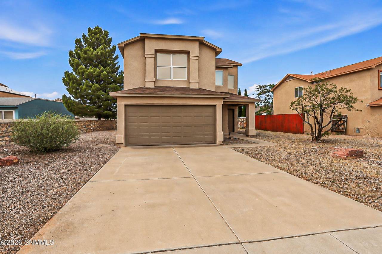 5926 Moon View Drive - Photo 1