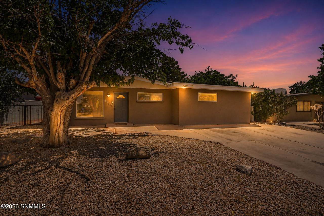 1525 Durazno Street - Photo 1